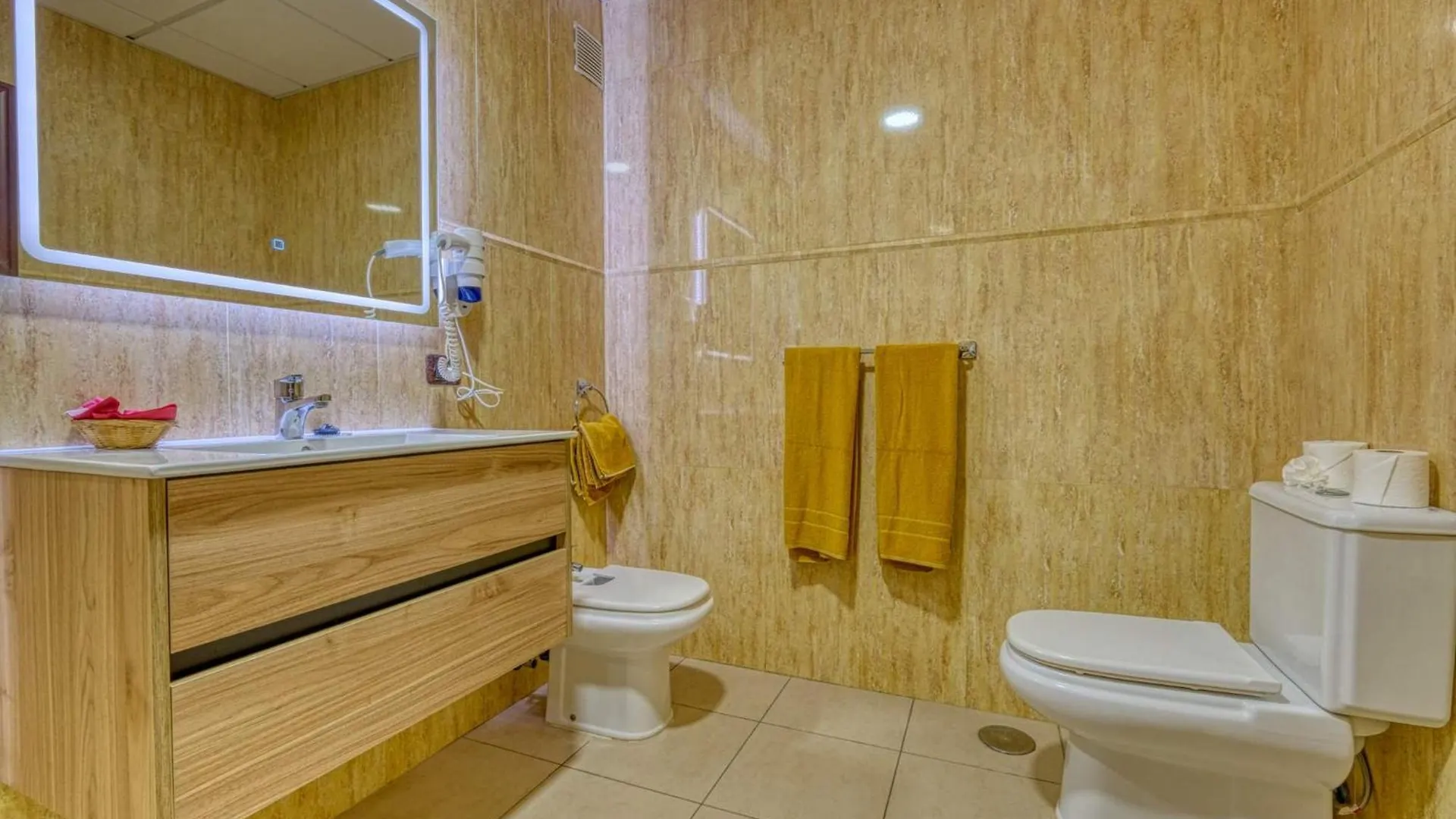 Apartamentos Callaomar Callao Salvaje